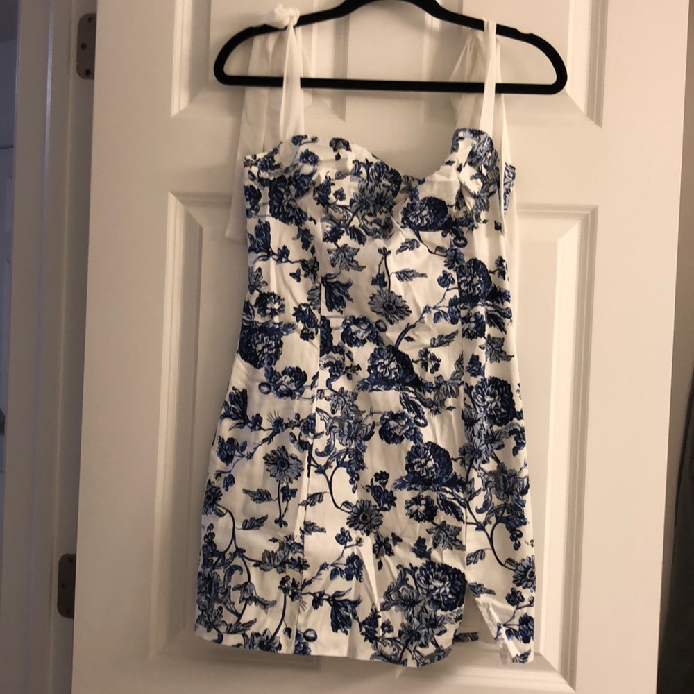 Et clet floral dress great bridal shower dress